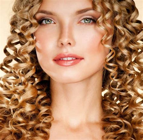 Cascading Curls curly hairstyles