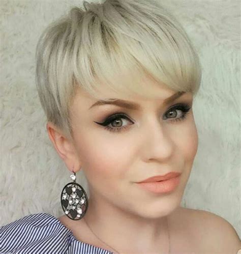 Chic Pixie Cut short hairstyles