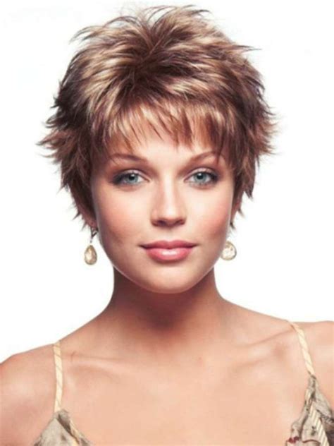 Chic Pixie Cut short hairstyles