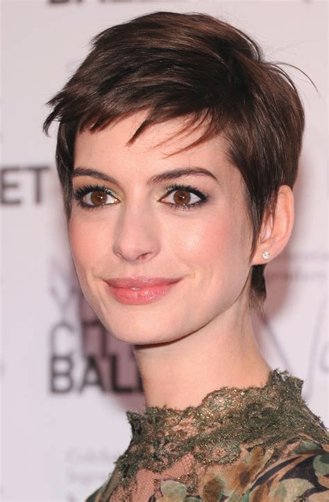 Chic Pixie Cut short hairstyles