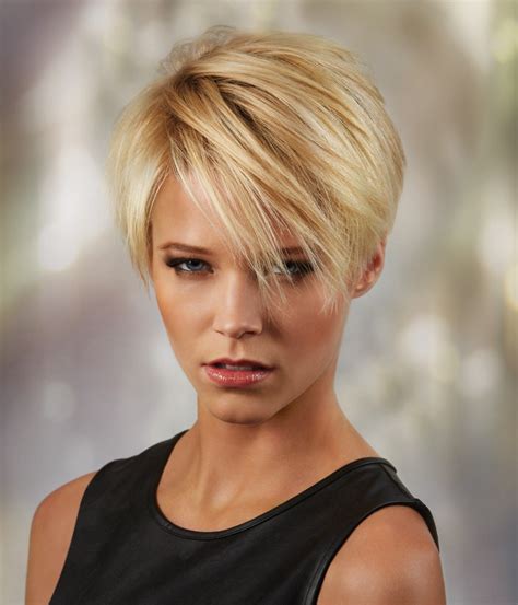 Edgy Pixie Cut short hairstyles